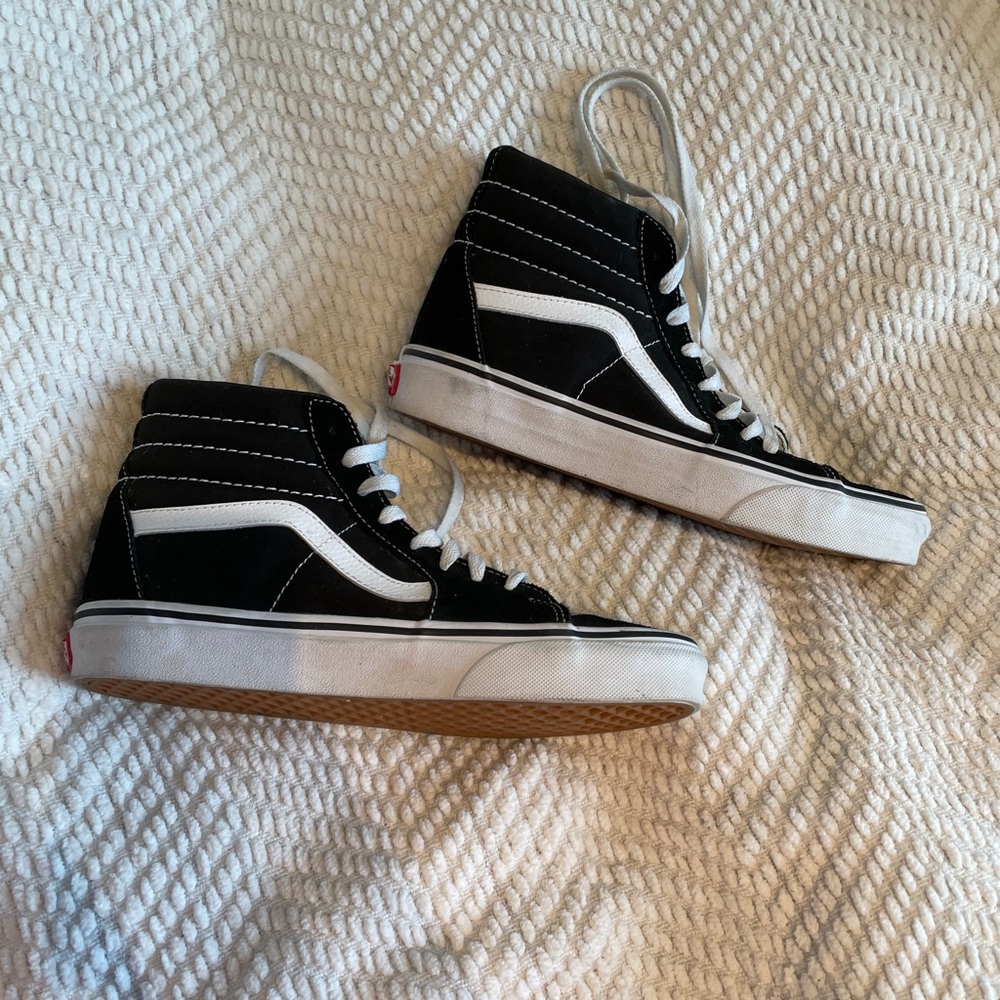 High Top sk8-hi Vans - NEW